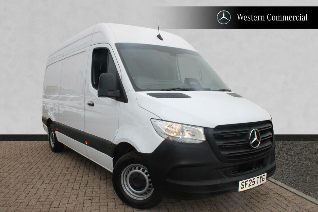 Mercedes-Benz Sprinter 3.5T H2 Pro Van White