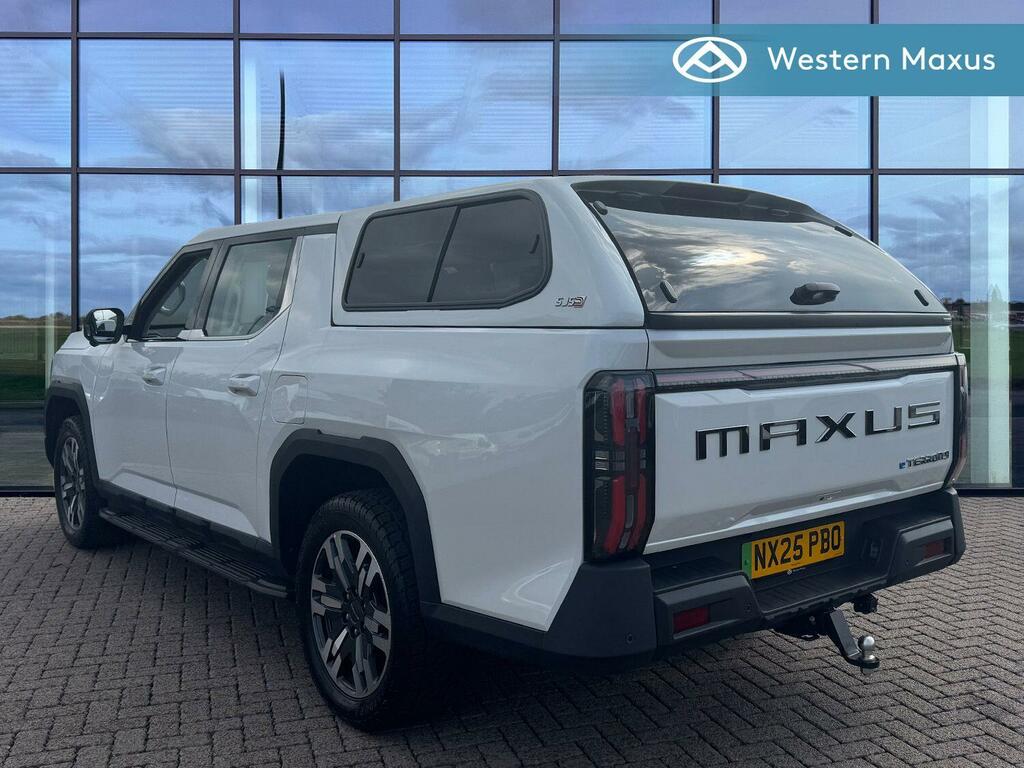 Maxus eTerron 9 .Double Cab White #9
