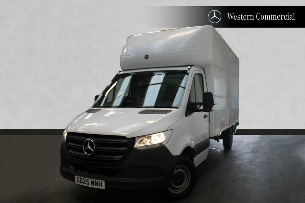 Mercedes-Benz Sprinter 3.5T Chassis Cab White #3