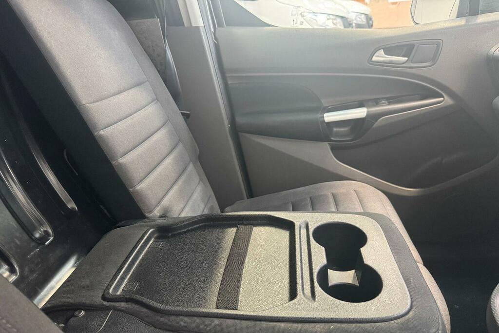 Ford Transit Connect Limited White #36
