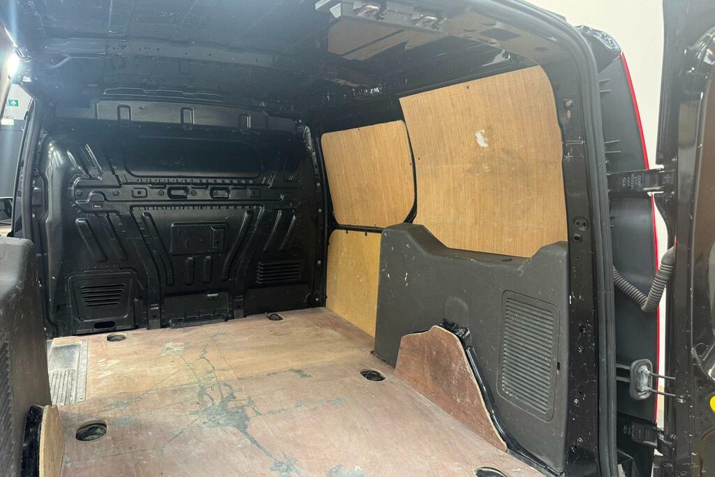 Ford Transit Connect Limited White #16