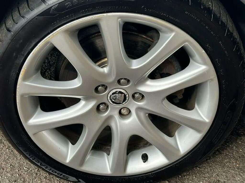 Jaguar XJ Grey #33