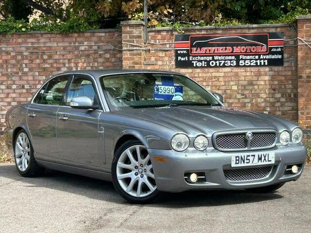 Jaguar XJ Saloon 2.7 Td Sovereign 200757 Grey