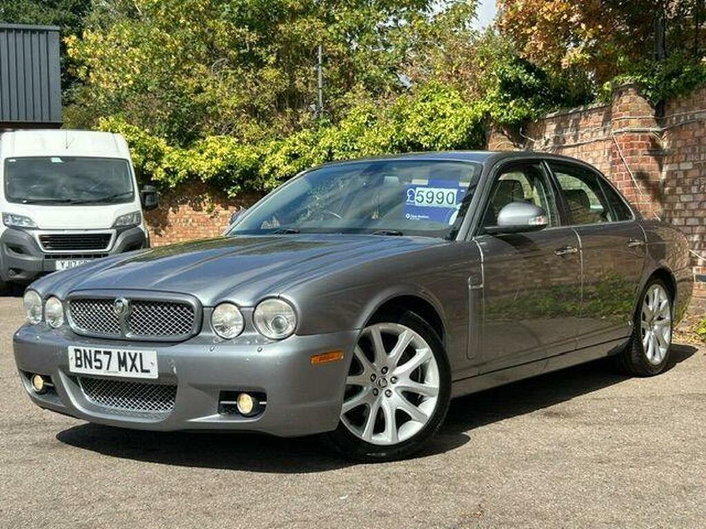 Jaguar XJ Grey #7