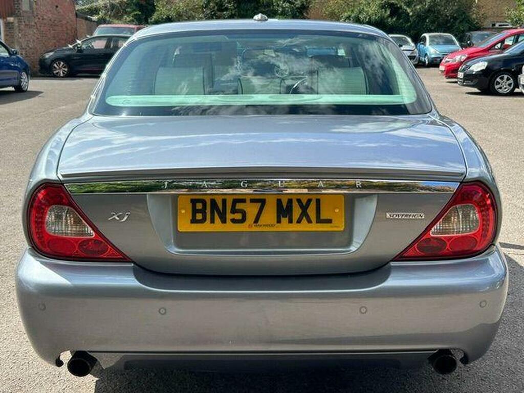 Jaguar XJ Grey #19