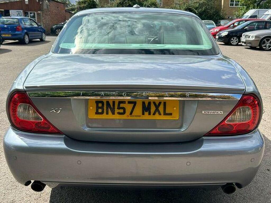 Jaguar XJ Grey #62