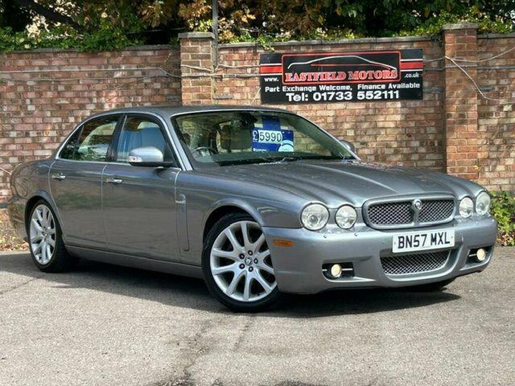 Jaguar XJ Grey #77