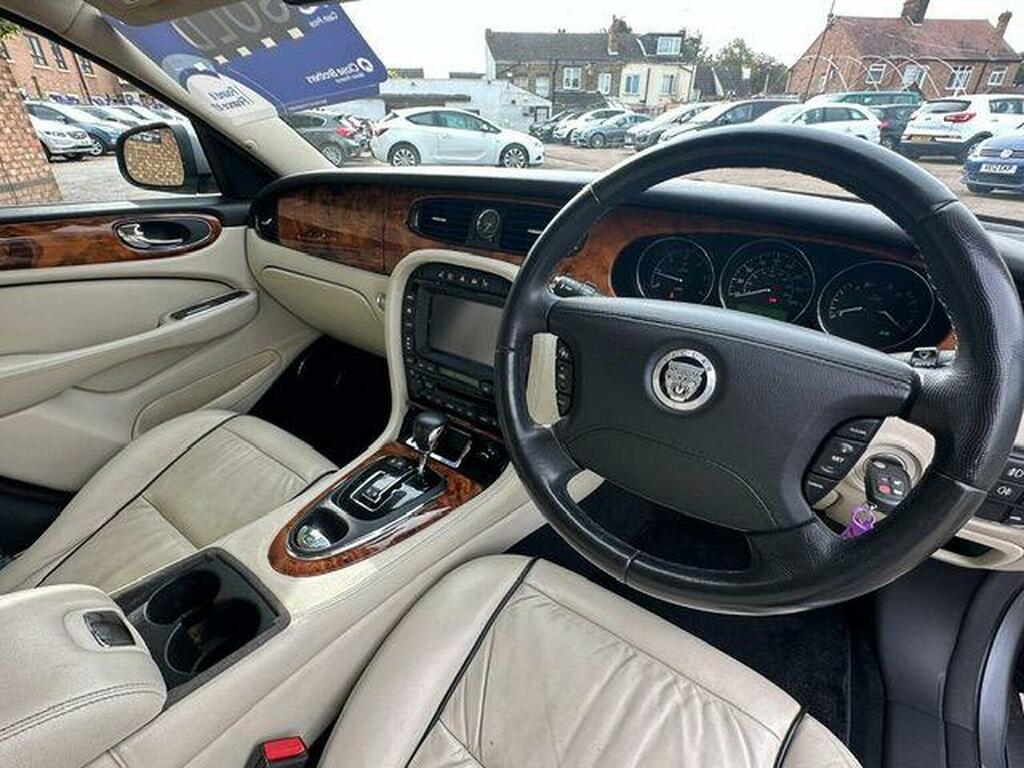 Jaguar XJ Grey #55