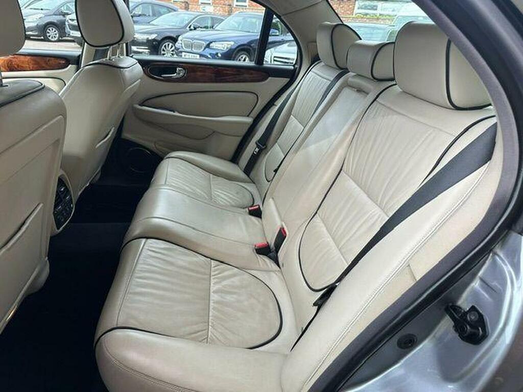Jaguar XJ Grey #58
