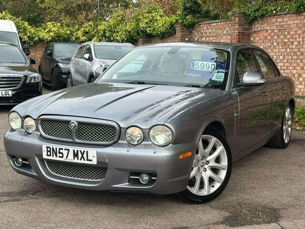 Jaguar XJ Grey #50