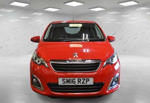 Peugeot 108 1.2 Puretech Allure Red #2
