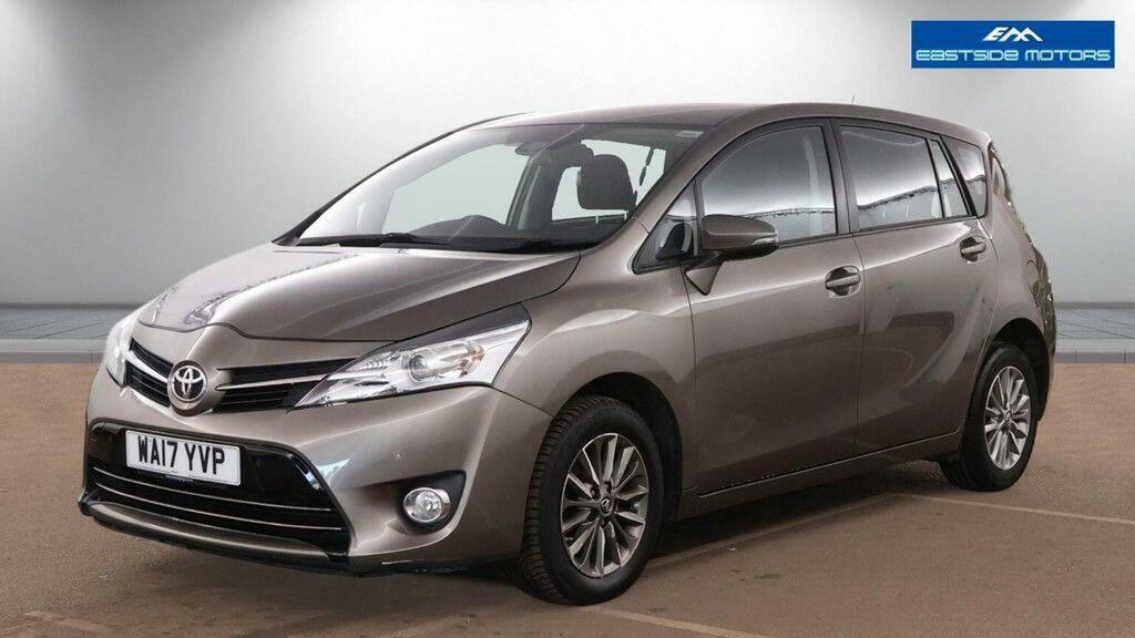 Toyota Verso Mpv 1.6 V-matic Icon Euro 6 7 Seat 201717 Brown #2