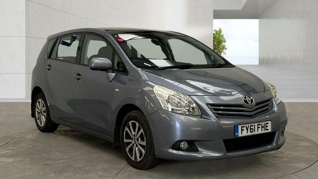 Toyota Verso Mpv 1.8 V-matic Tr Multidrive S Euro 5 20116 Blue