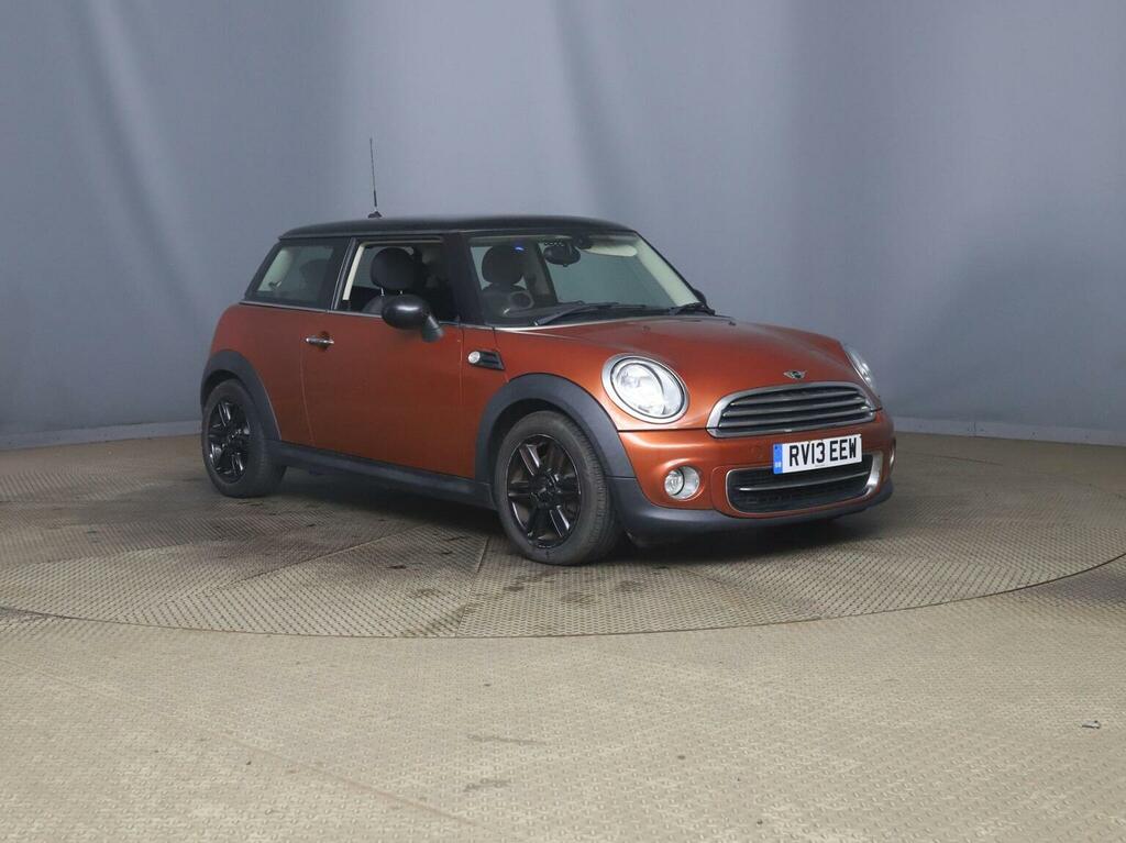 Mini Hatch Hatchback 1.6 Cooper Euro 5 Ss 201313 RV13EEW Orange