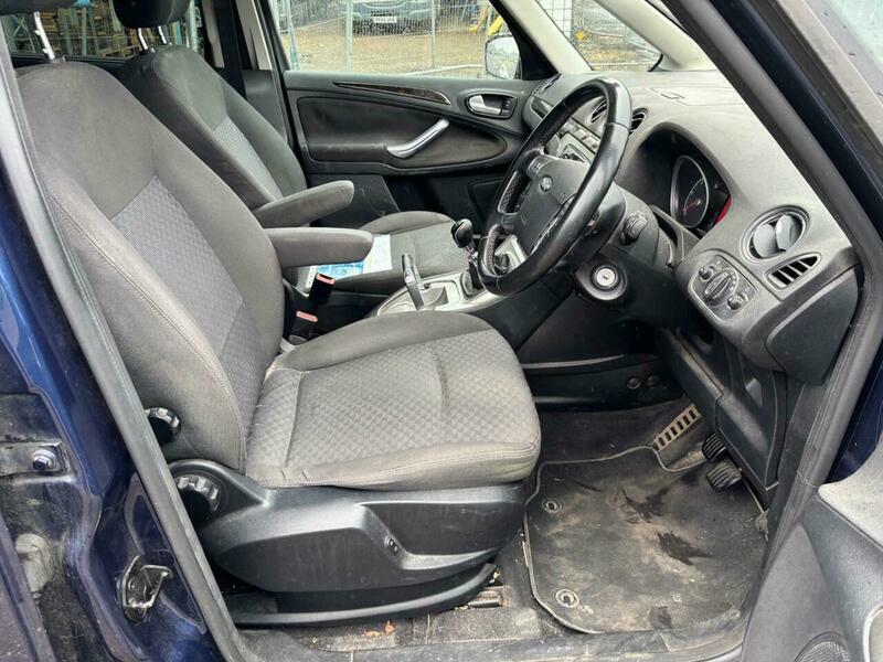 Ford Galaxy  Silver #22