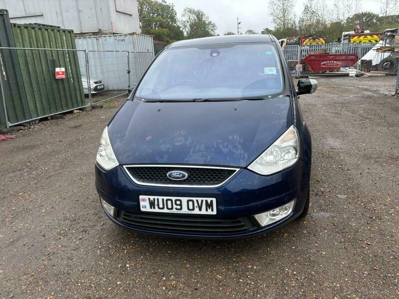 Ford Galaxy  Silver #7