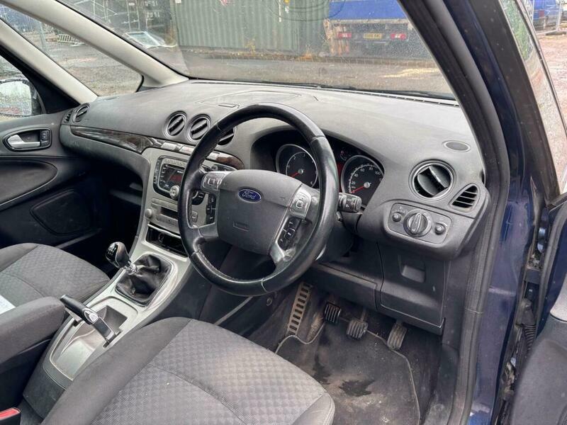 Ford Galaxy  Silver #21