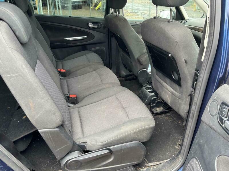 Ford Galaxy  Silver #23
