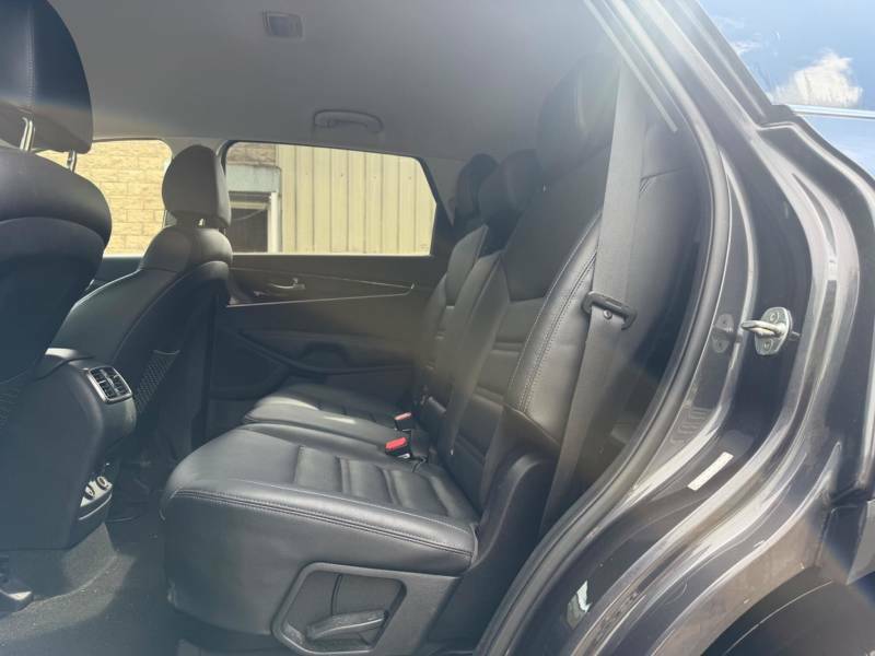 Kia Sorento Automatic  #10