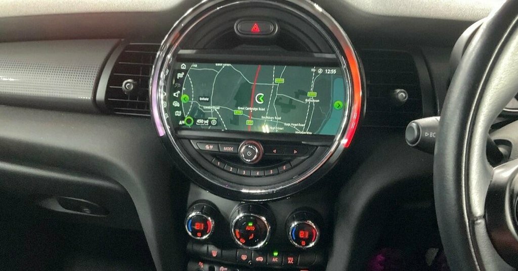 Mini Convertible 1.5L Cooper YD68YML Silver #2