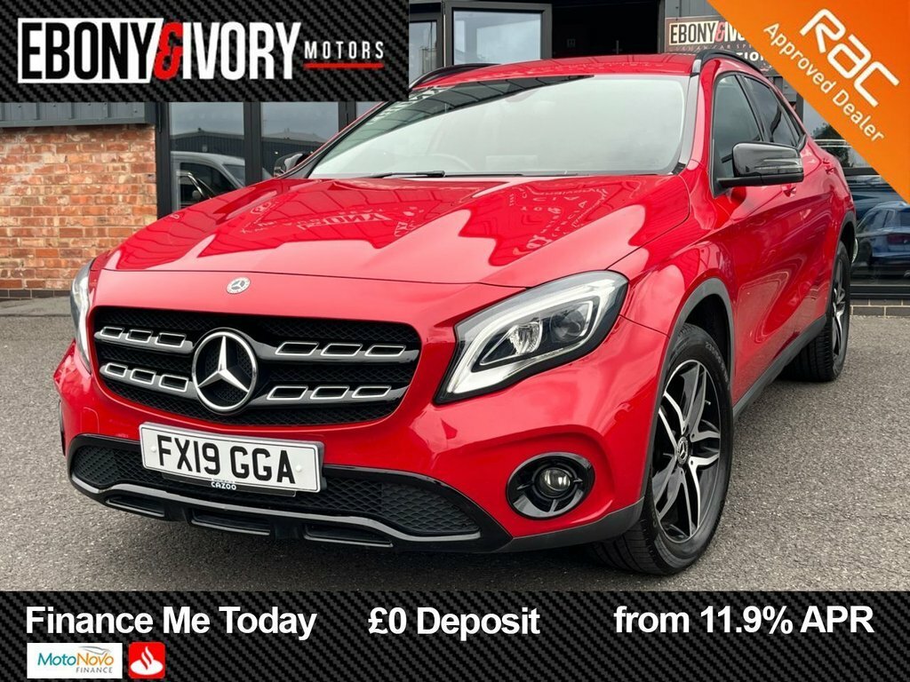 Mercedes-Benz GLA Class 1.6L Urban Edition Red