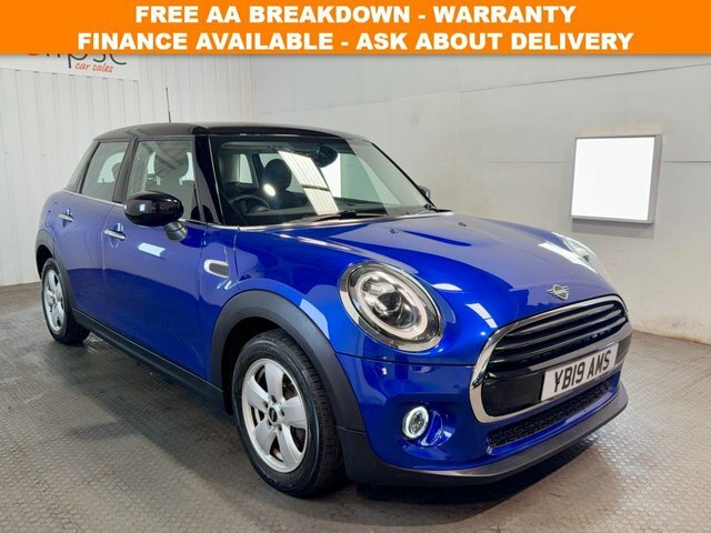 Mini Hatch 2019 1.5 Cooper Classic Hatchback Manua YB19AMS Blue