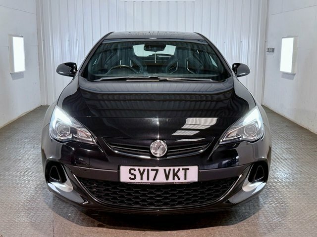 Vauxhall Astra GTC 2017 2.0T Vxr Coupe Euro 6 Ss Black #2
