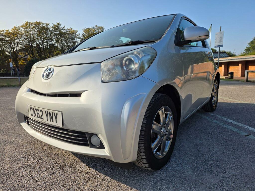 Toyota IQ 1.0 Vvt-i 2 Euro 5 Silver #2