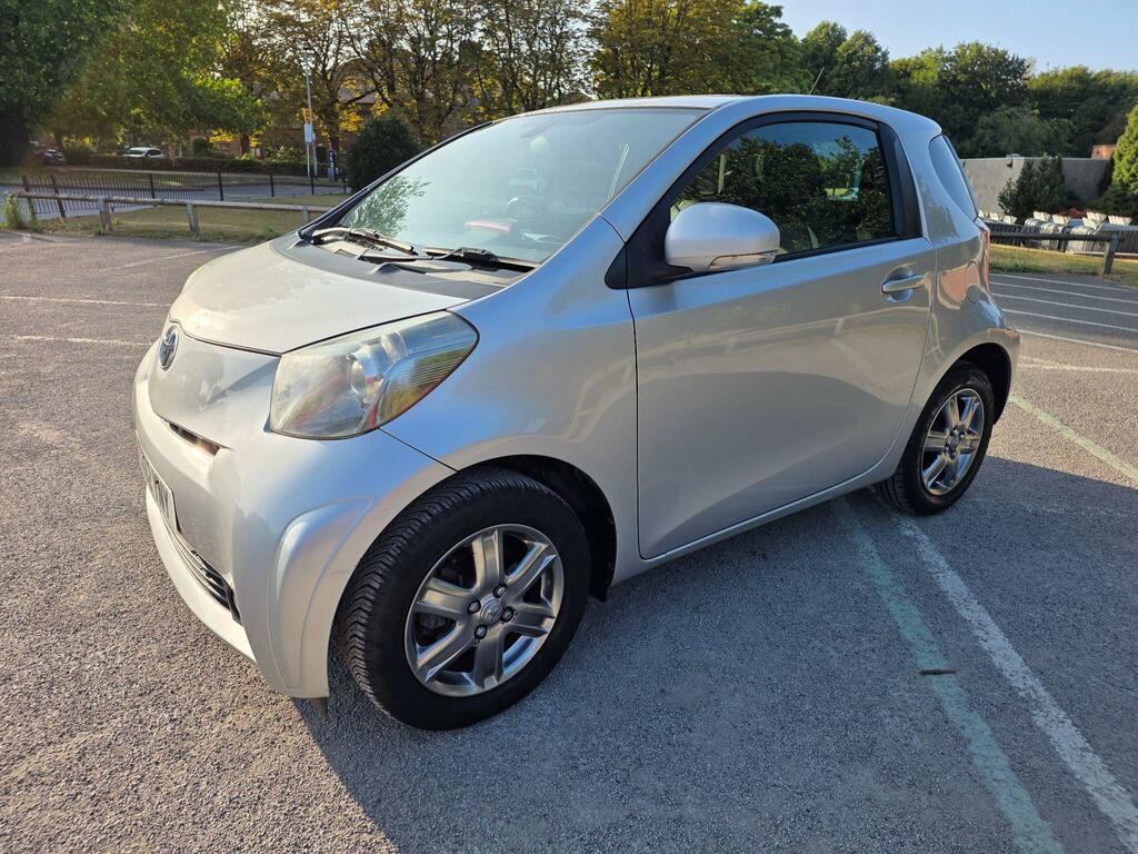 Toyota IQ 1.0 Vvt-i 2 Euro 5 Silver