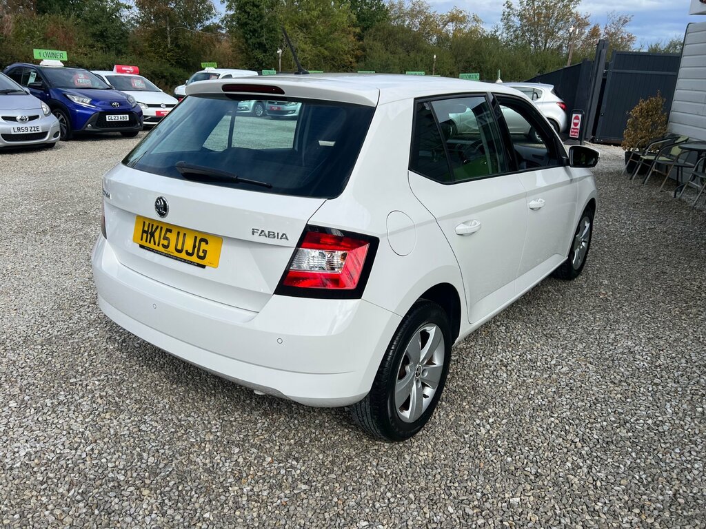 Skoda Fabia 1.2 Tsi Se L Hatchback Dsg Euro 6 Ss White