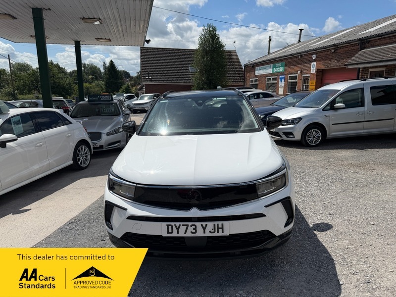 Vauxhall Grandland Gs Loaded With Tech White #2