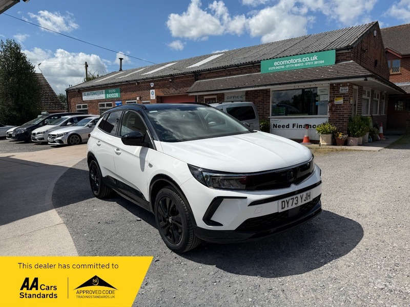Vauxhall Grandland Gs Loaded With Tech White
