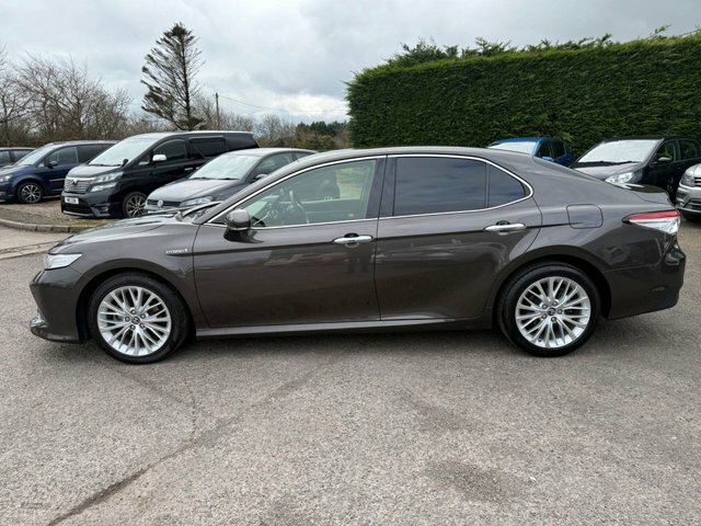 Toyota Camry 2.5 Vvt-h Excel Cvt Brown #4