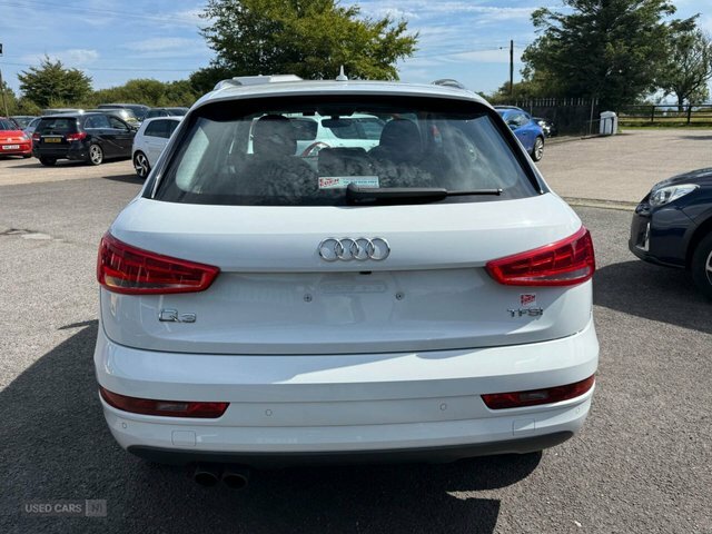 Audi Q3 Suv Black #6