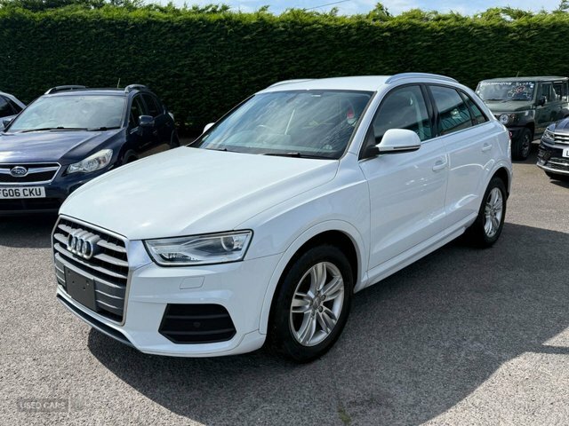 Audi Q3 Suv Black #3