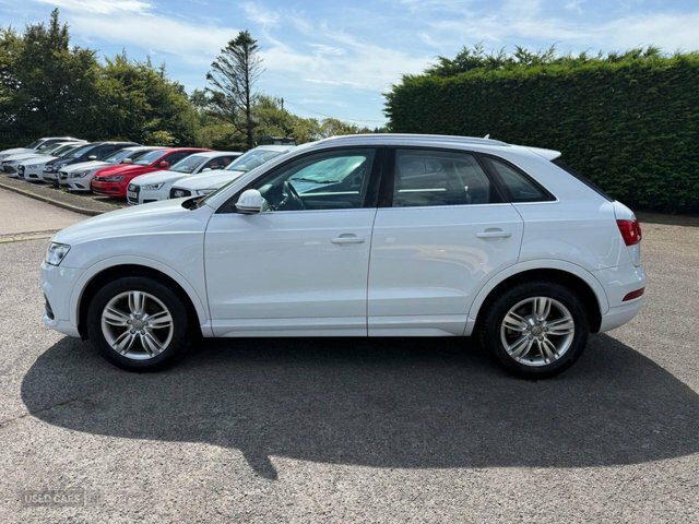 Audi Q3 Suv Black #4