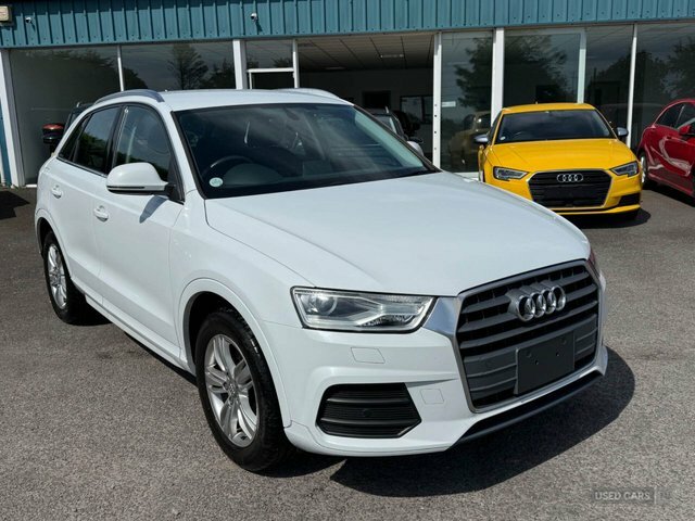Audi Q3 Suv Black #1