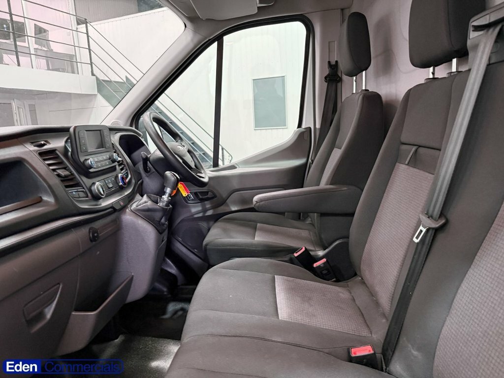 Ford Transit Custom 2L Leader BG73JNN White #3