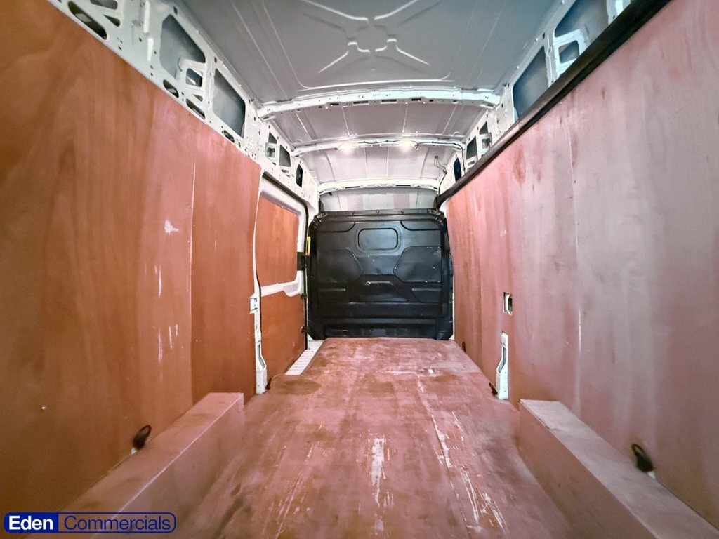 Ford Transit Custom 2L Leader CK73UBW White #4
