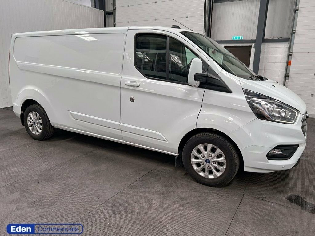 Ford Transit Custom 2L Limited White