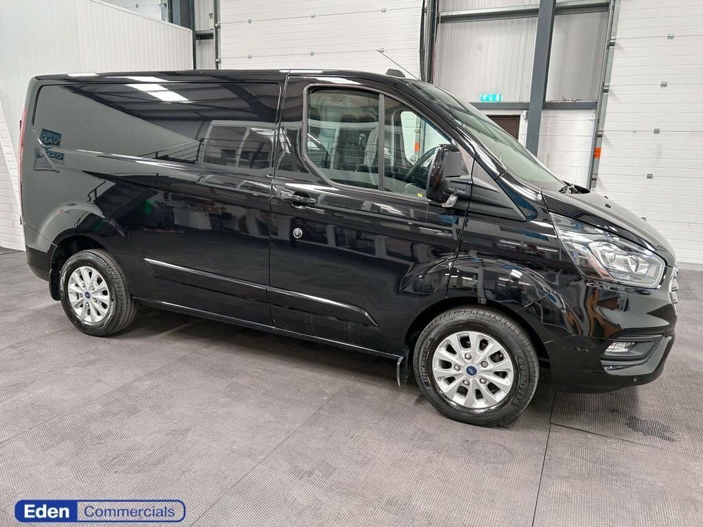 Ford Transit Custom 2L Limited DS73BVO Black