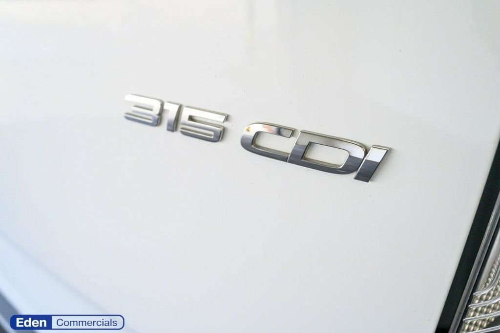 Mercedes-Benz Sprinter 2L Lion Xs KM24HFN White #6