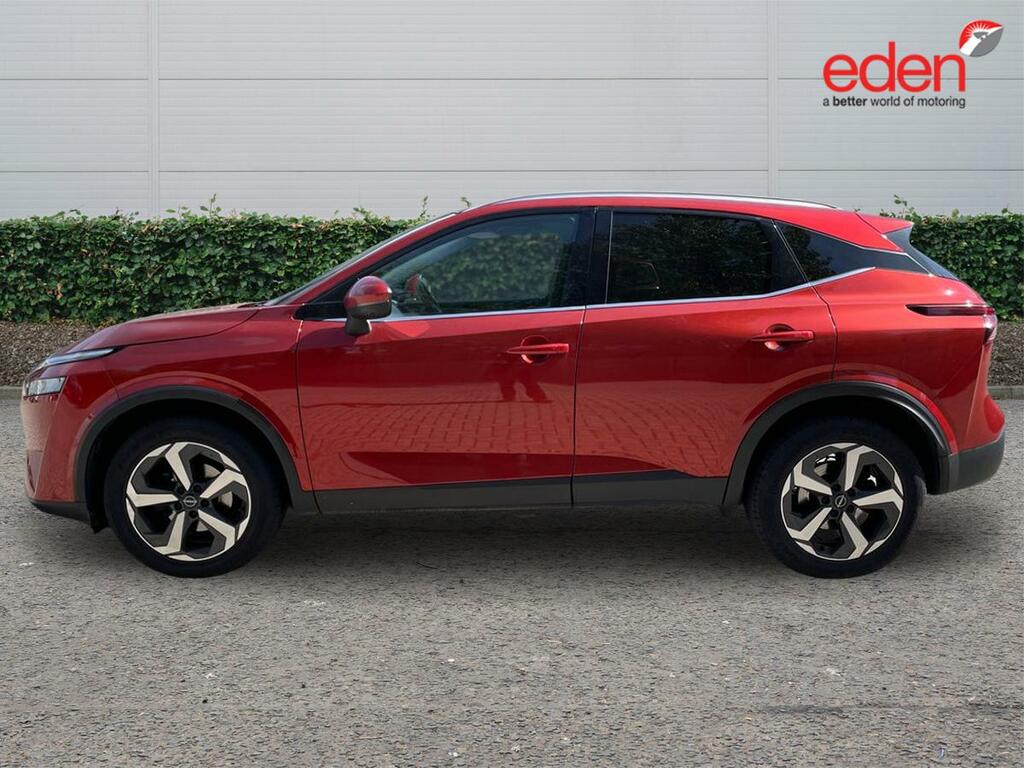 Nissan Qashqai 1.3 Dig-t Mh N-connecta DN24PWZ Red #4