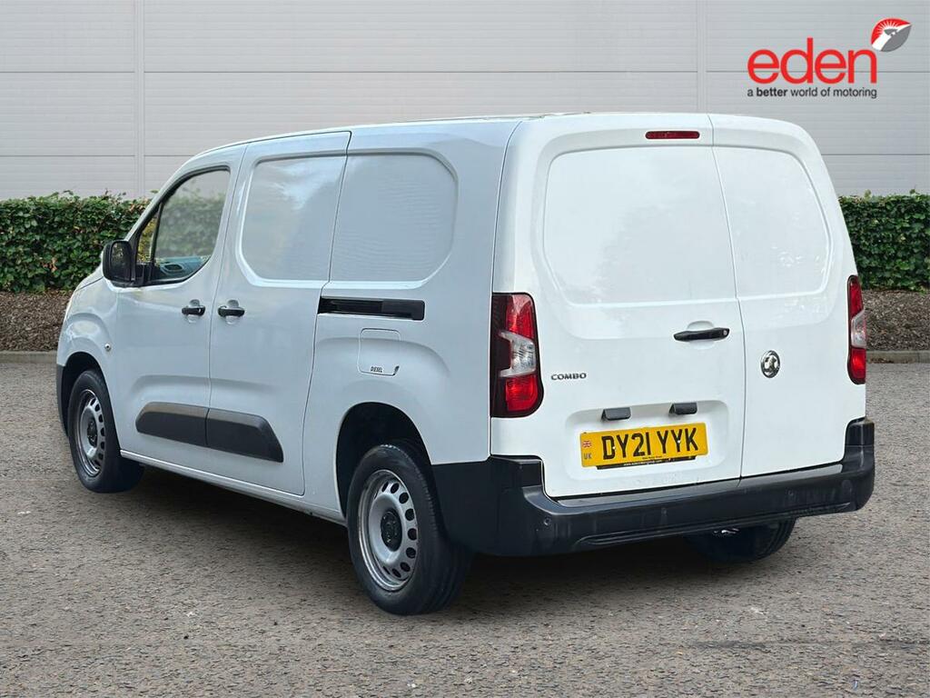 Vauxhall Combo Mpv White #5
