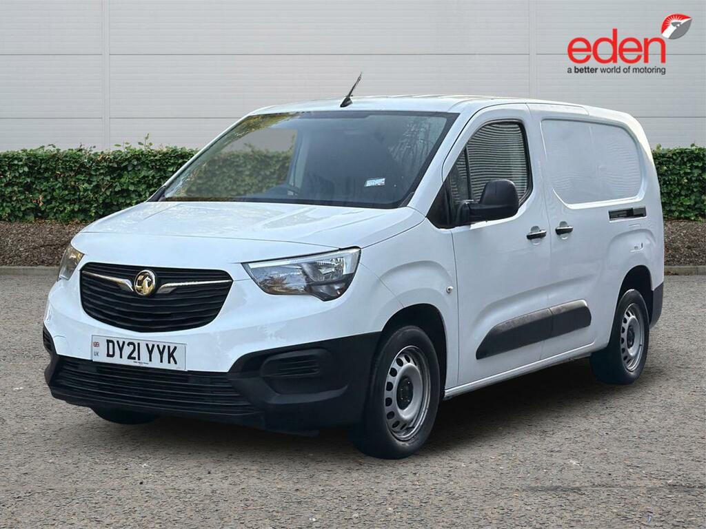 Vauxhall Combo Mpv White #3