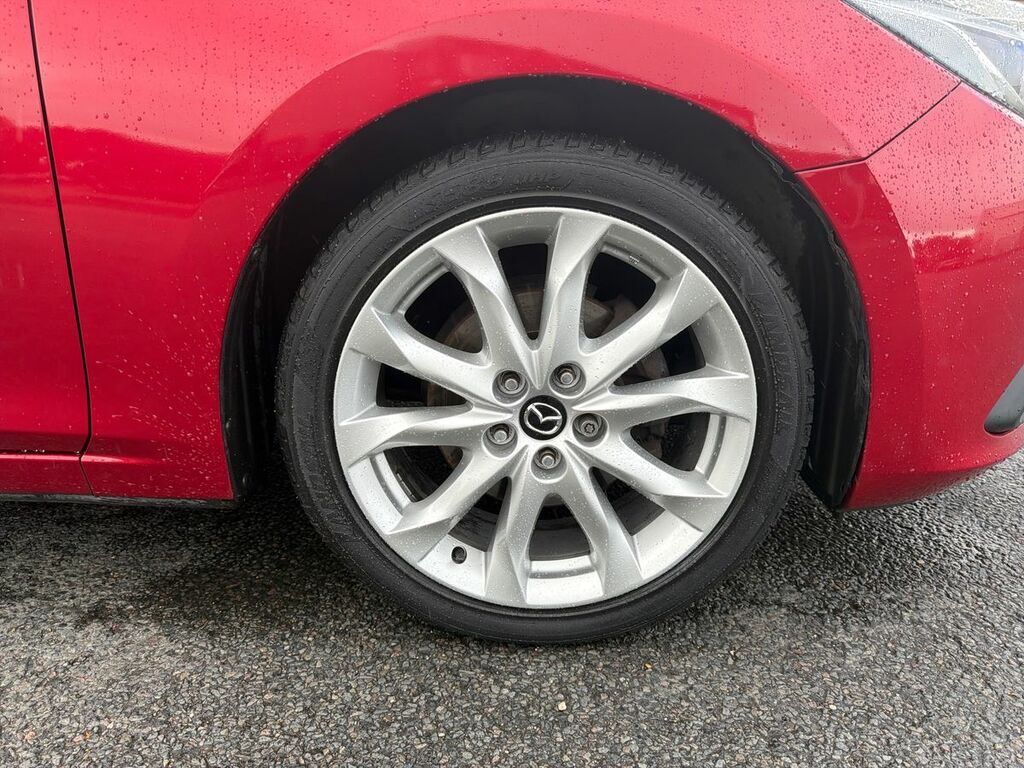 Mazda 3 Hatchback White #9