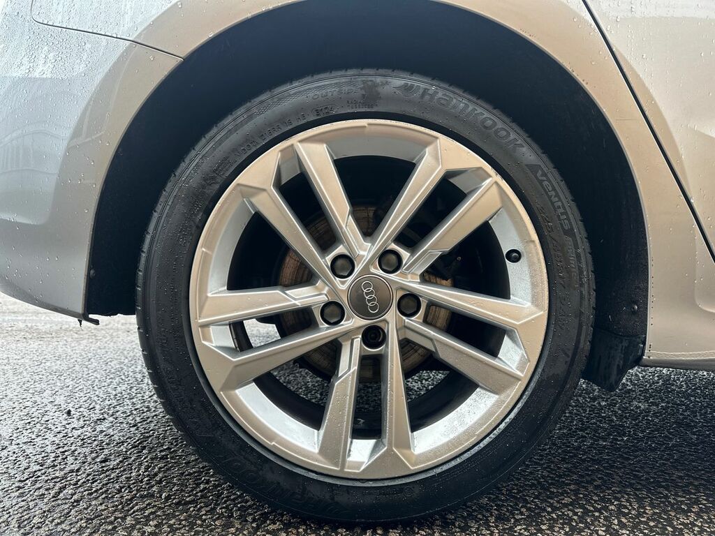 Audi A3 Technik Black #9
