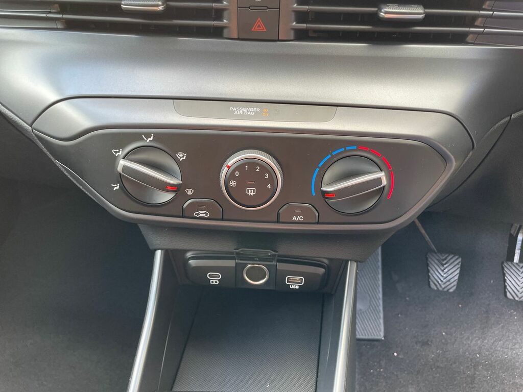 Hyundai I20 Element #18