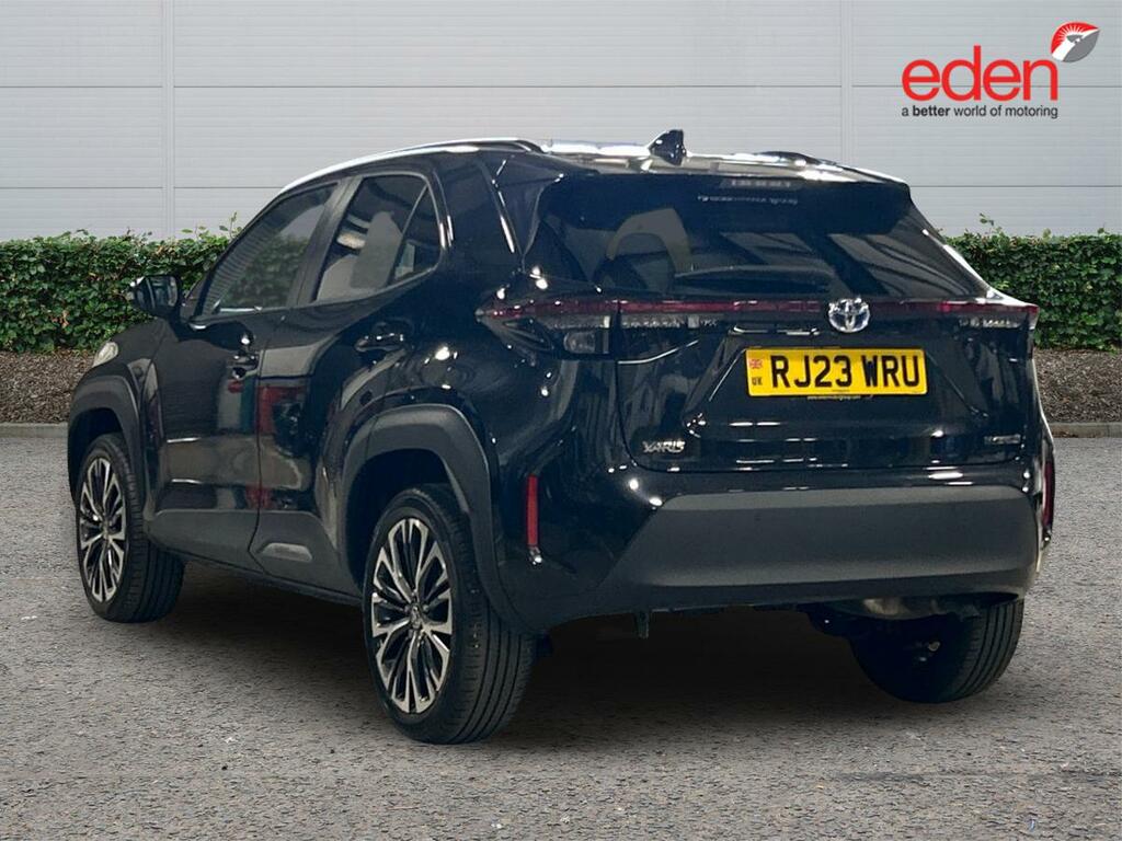 Toyota Yaris Cross 1.5 Hybrid Excel Cvt Black #5
