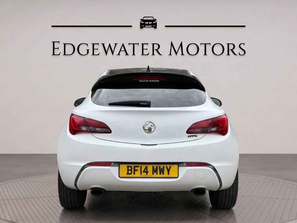 Vauxhall Astra GTC 1.6T 16V Sri Euro 5 Ss White #6